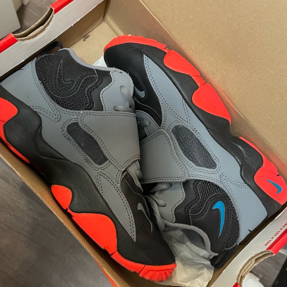 Nike
